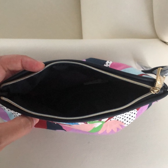 Bundle of 2 Cosmetic Bags - Picture 9 of 9